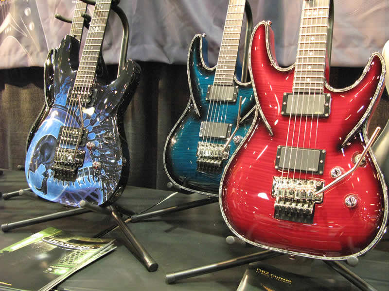 DBZ-Guitars-Diamond-Amps-Namm-20090245.jpg