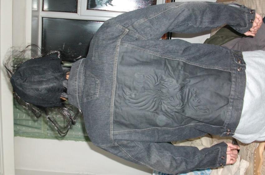 衣服r.jpg