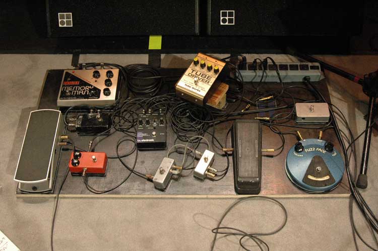 pedalboard-2006.jpg