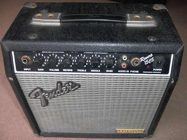 FENDER REVERD15CE日本.JPG