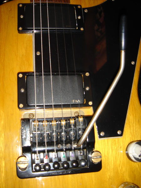 Gibson Explorer Korina Custom Shop.jpg