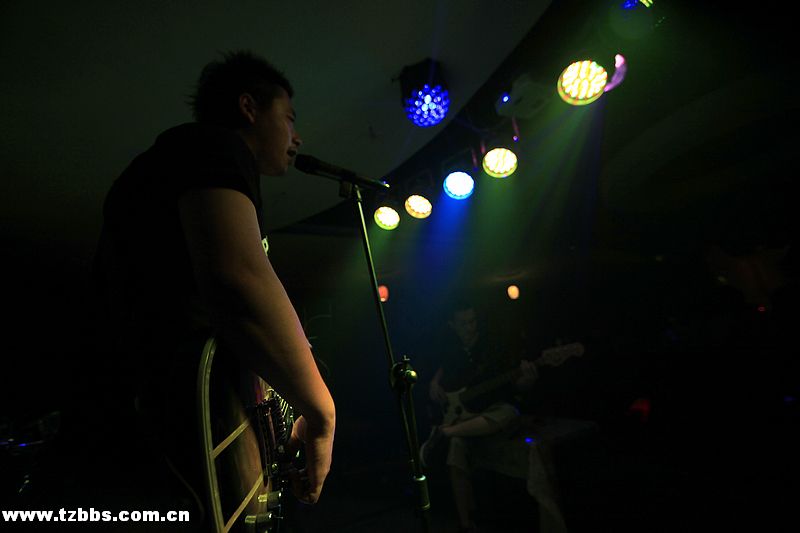 20107112313421072.jpg