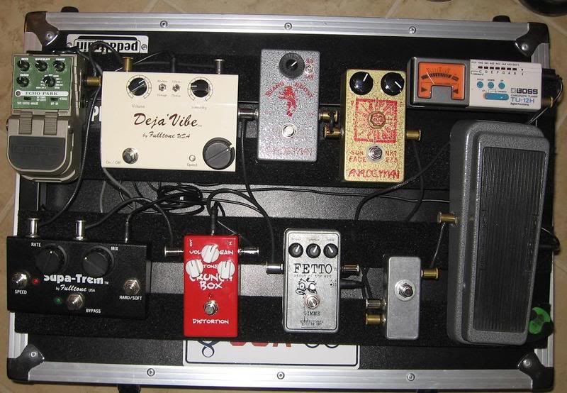 Pedalboard_9-4-07-1.jpg