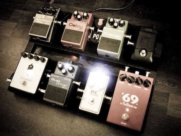 PedalBoard300410.jpg