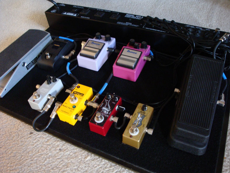 pedalboard_sm.jpg