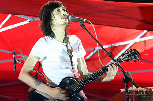 20100717011510049a2.jpg