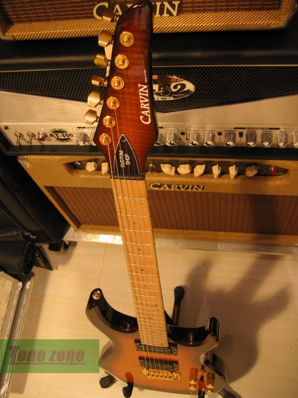 CARVIN DC127 CUSTOM 琴头.JPG