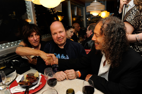 Jeff+Beck+Commemorates+Les+Paul+95th+Birthday+byk7FhWXHZJl.jpg