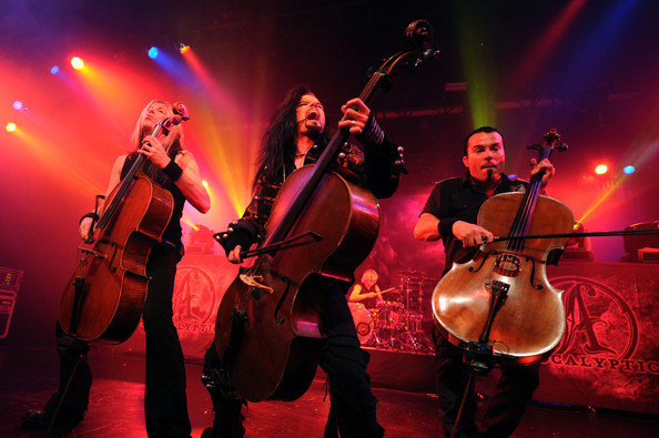 Apocalyptica+Dir+En+Grey+Concert+g1KU4X_2-uKl.jpg