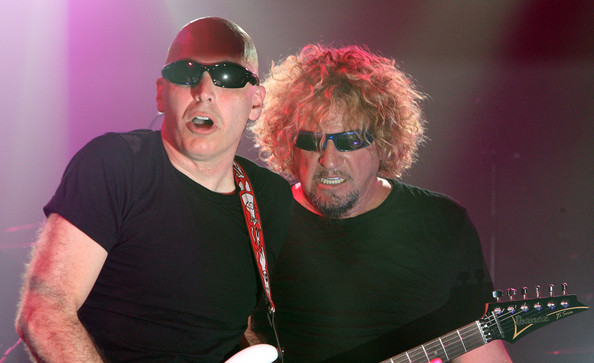 Chickenfoot+Davy+Knowles+Performs+Roxy+Theatre+Nmc9iSjRDFAl.jpg