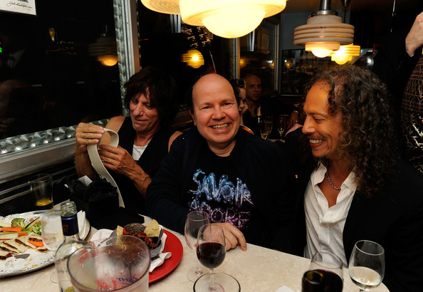 Jeff+Beck+Commemorates+Les+Paul+95th+Birthday+Y9CdwDnQVPjl.jpg