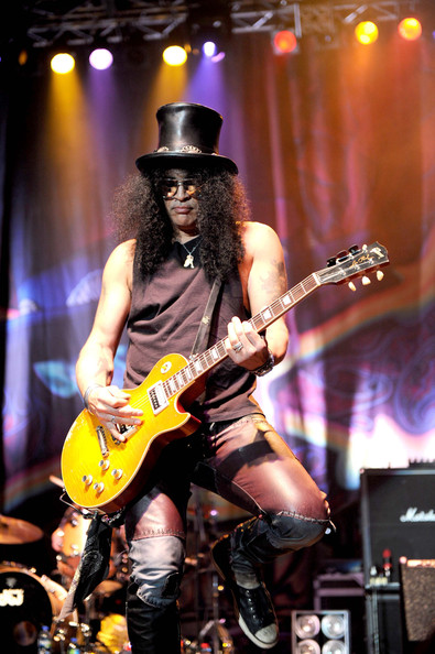 Slash+Slash+Performs+Asia+World+Expo+Hong+7AhovMB879Pl.jpg