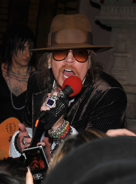 Guns+N+Roses+Live+Nur+Khan+Rose+Bar+Sessions+i-ykexDWxcWl.jpg