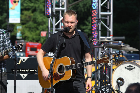 David+Gray+David+Gray+Performs+CBS+Early+Show+3lKFBYnsJ8_l.jpg