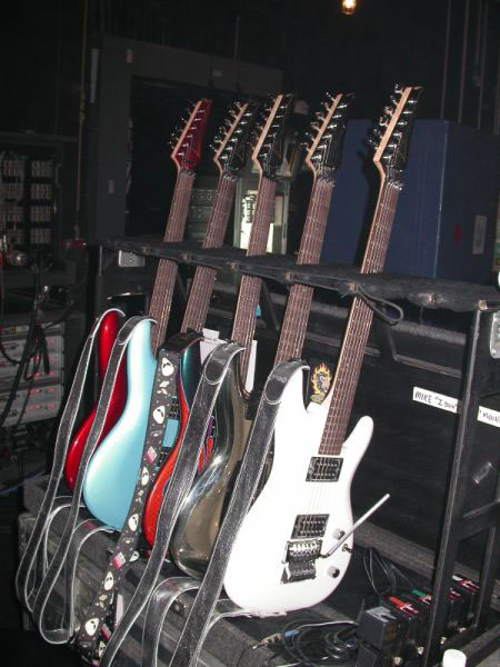 gear_joe_guitars.jpg