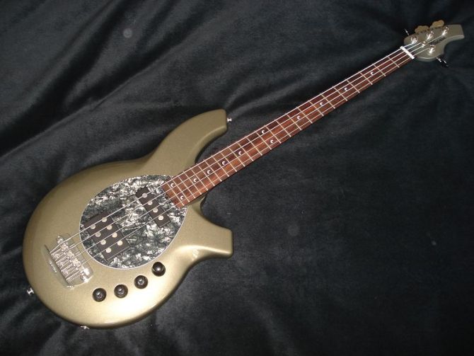 MUSIC MAN BONGO 4 HS PIEZO 11000元 包顺丰快递