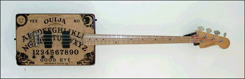 strange_guitar_15.jpg