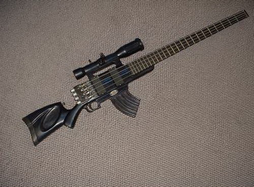 strange_guitar_111.jpg