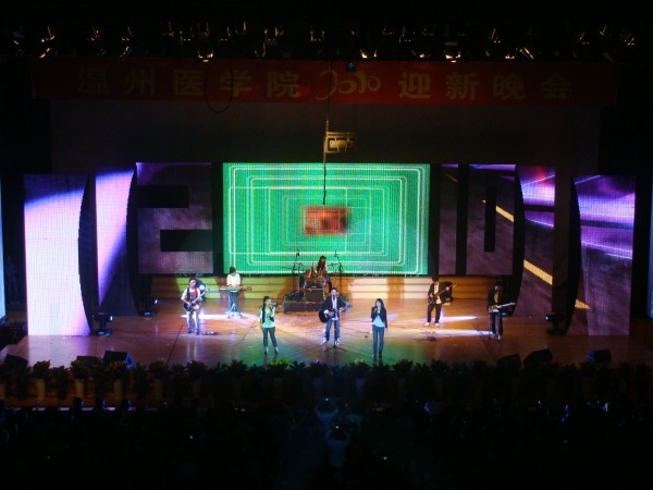 p_large_qeXw_086a0013e5395c40.jpg