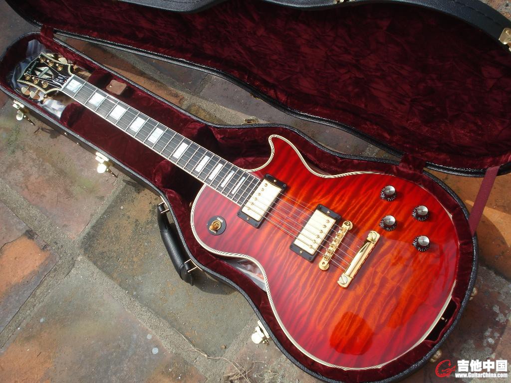 Gibson Quilted top1.JPG