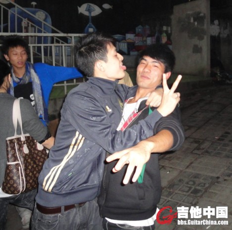 95XHKQQ%_4B4$QM[H010S_3.jpg