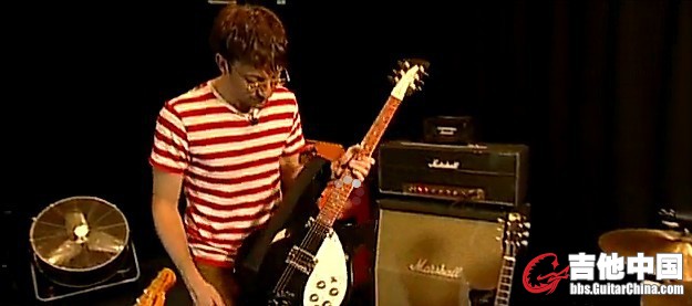 Coxon - Blur 2009 (1).jpg