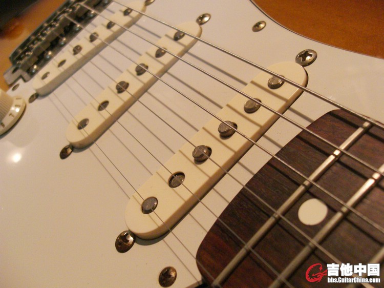 Fender USA vintage 62 strato (9).jpg