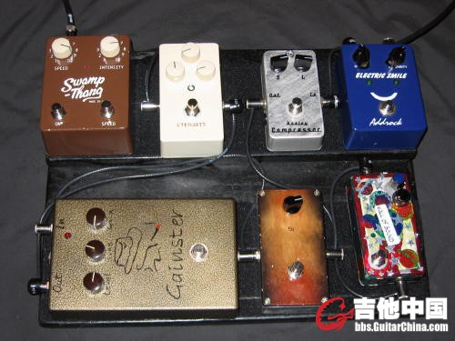 996580Lovepedalpedalboard1.jpg