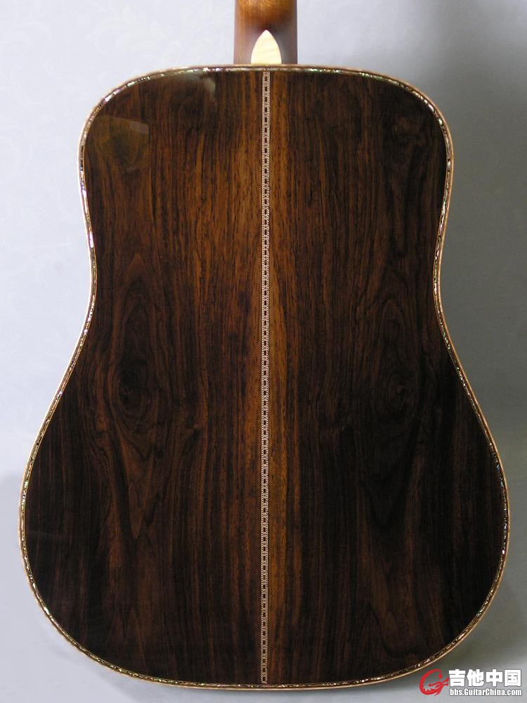 takamine_sad-90_new_back.jpg