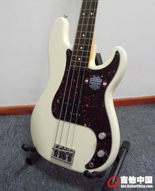 Fender（贝斯） 019-0462-705.JPG