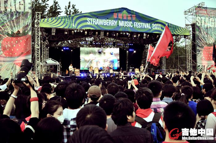 草莓音乐节之 痛苦的信仰 (13).jpg