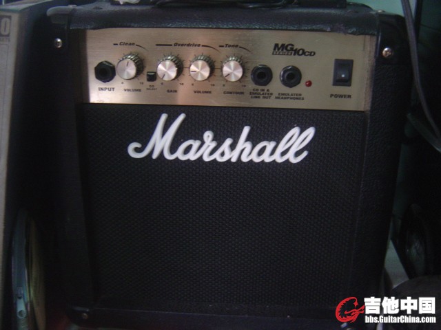 MARSHALL MG10CD.JPG