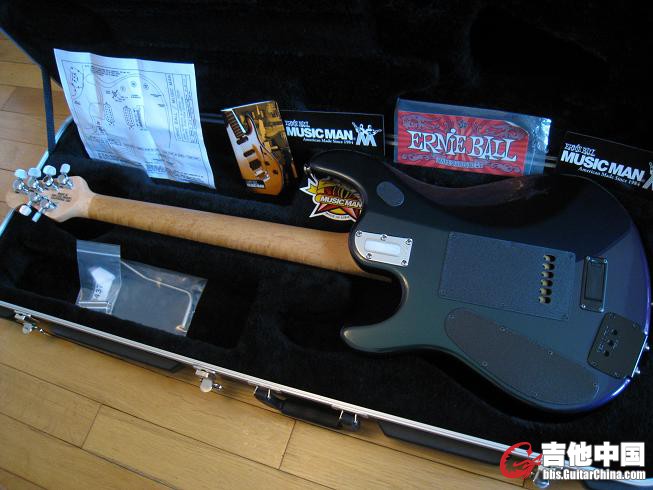 MUSIC MAN  JP6新款变色龙 009.jpg