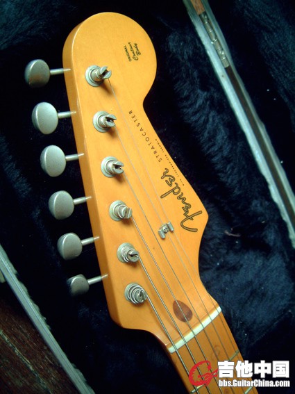 Fender Japan     .jpg