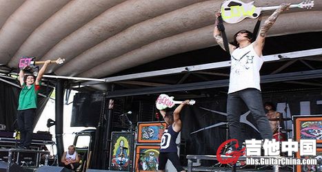 Pierce+the+Veil+Live+show.jpg