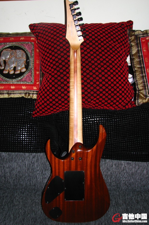 09.jpg