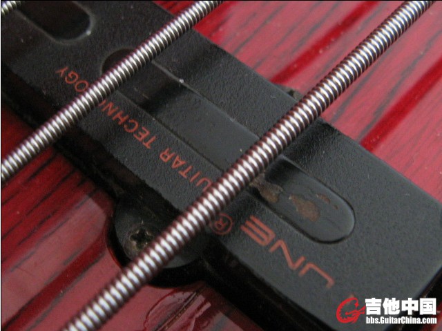 前拾音器.jpg
