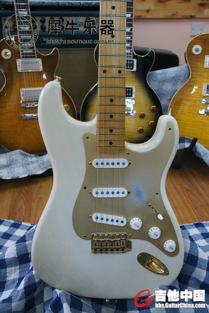 FenderNo3mini.jpg