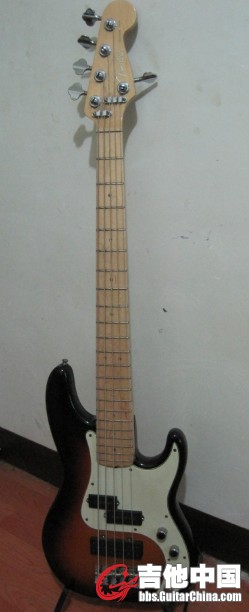 FENDER 1.jpg