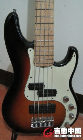 FENDER 3.jpg