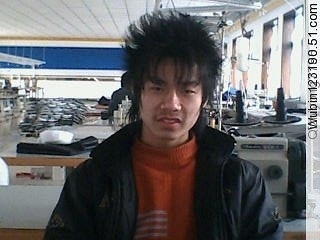 张赫彬，北京新东方烹饪学校。2009级西式面点专业学生，特长：德州披萨及扒鸡制作。