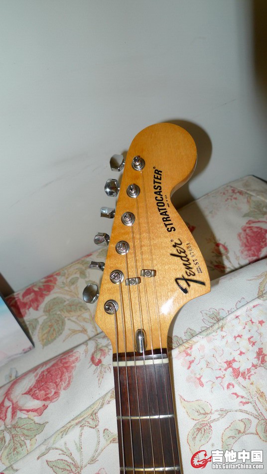 Fender6.jpg