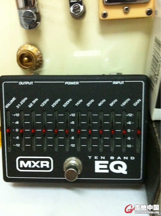 MXR M108EQ 780