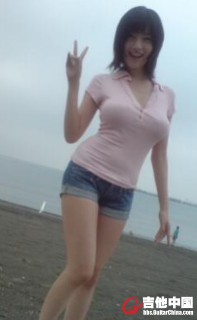 7897987.jpg