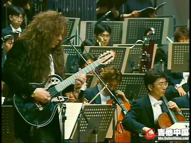 (Yngwie.J.Malm演3奏会.avi)[00.27.08.923].JPG