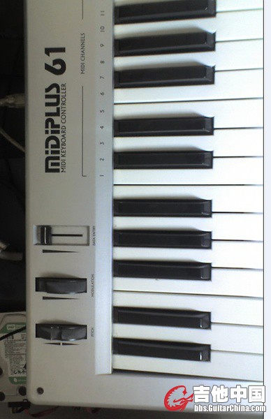 MIDI PLUS 61U.jpg