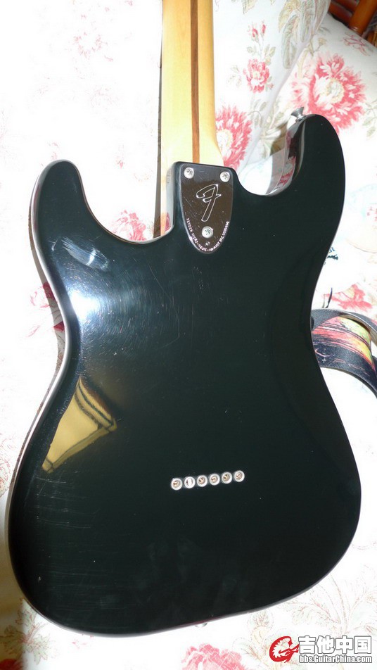 Fender2.jpg