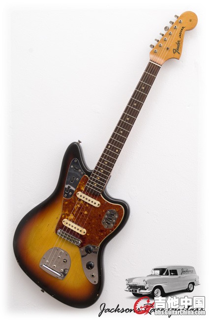 Fender JAGUAR.jpg