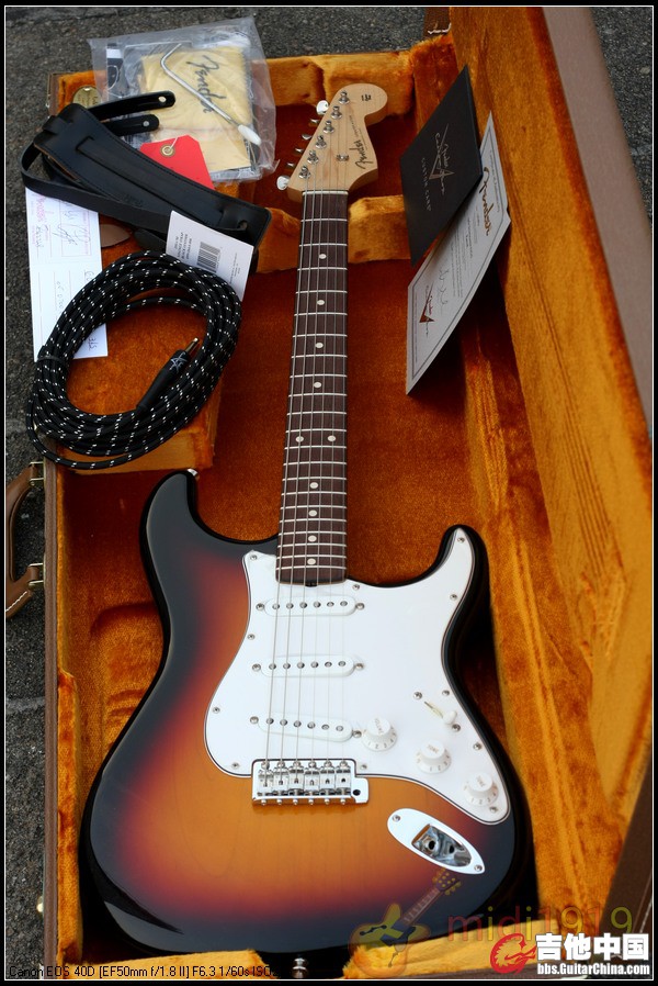 Fender Custom Shop 60 Nos Stratocaster'.JPG