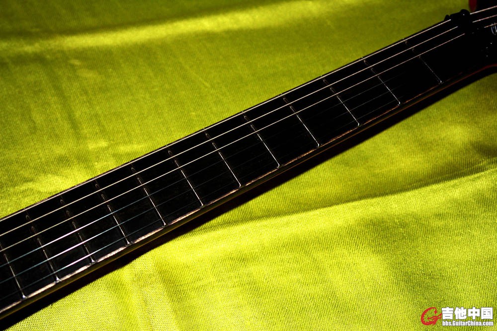 Jackson Custom Shop Arch Top Soloist_5.jpg